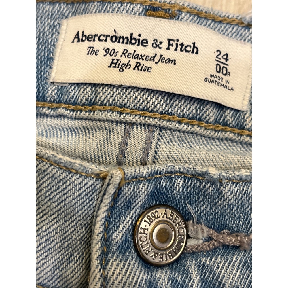 Abercrombie & Fitch The 90s‎ Relaxed Jean High Rise Light Wash 24 00R